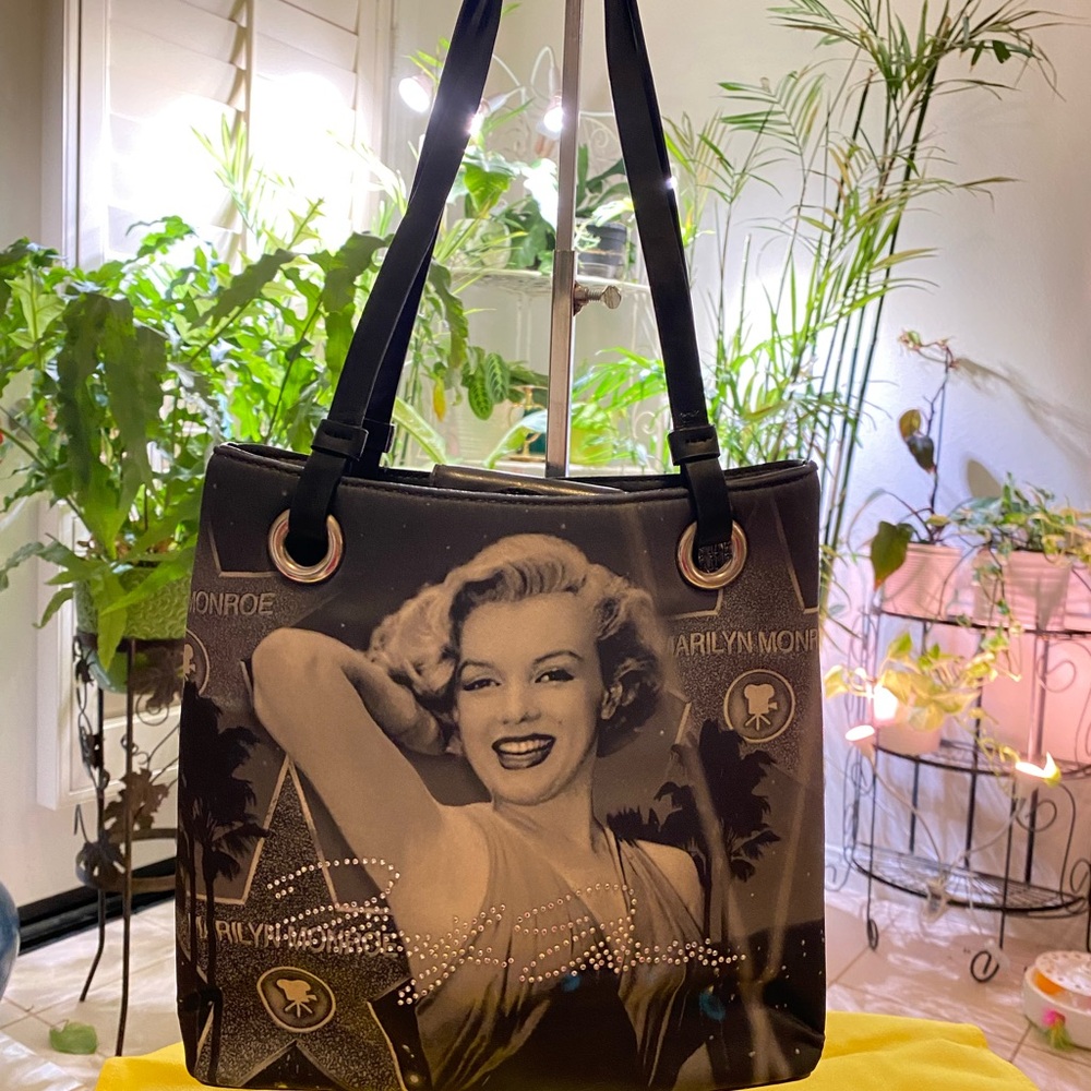 MARILYN MONROE PURSE NWOT